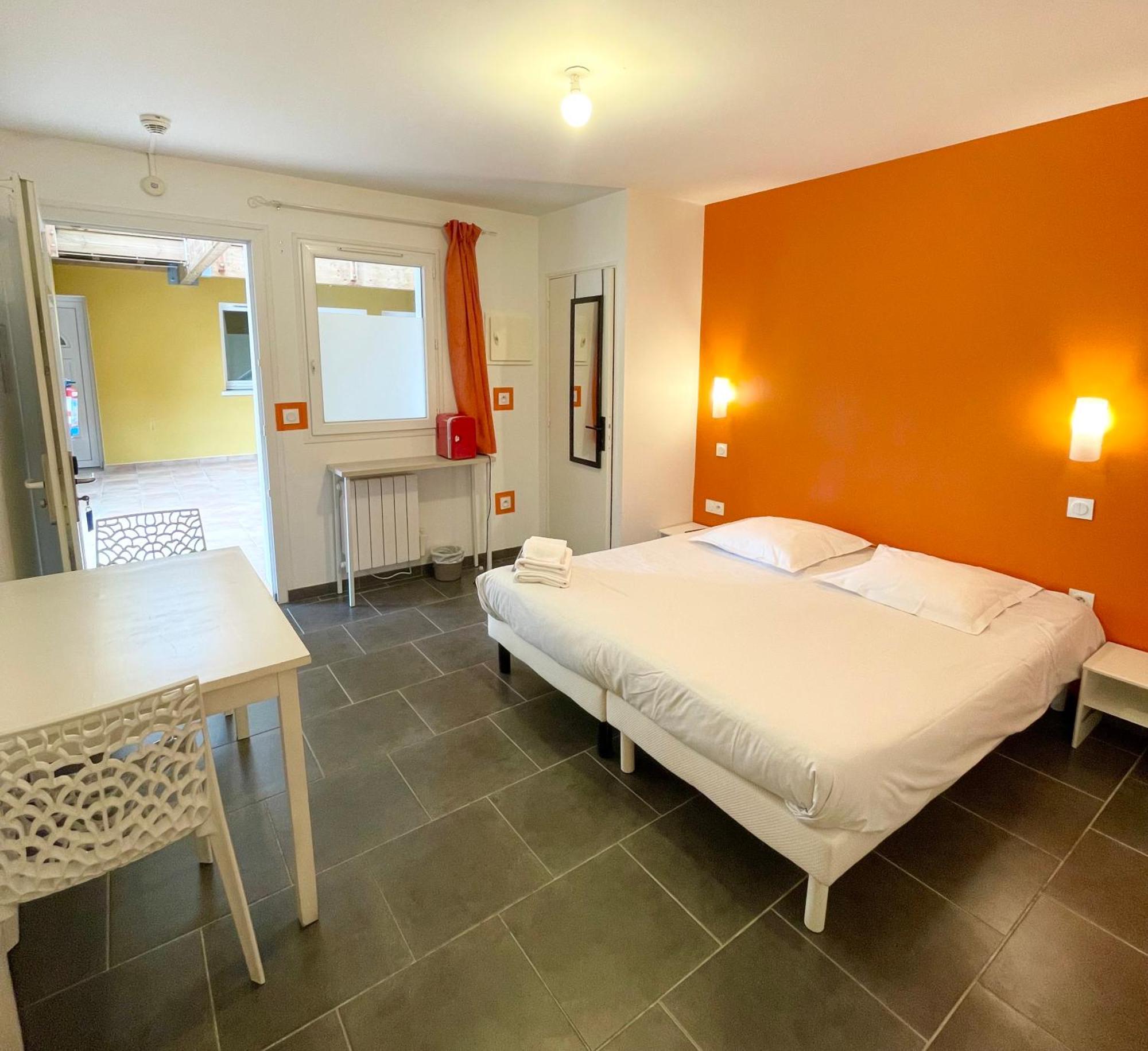 Hotel Nemo Aeroport De Pau - Kb Hotel Group Sauvagnon Zimmer foto